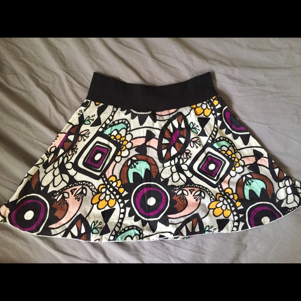 🎉3/$15🎉 [H&M] abstract geometric hipster skirt - Picture 2 of 4